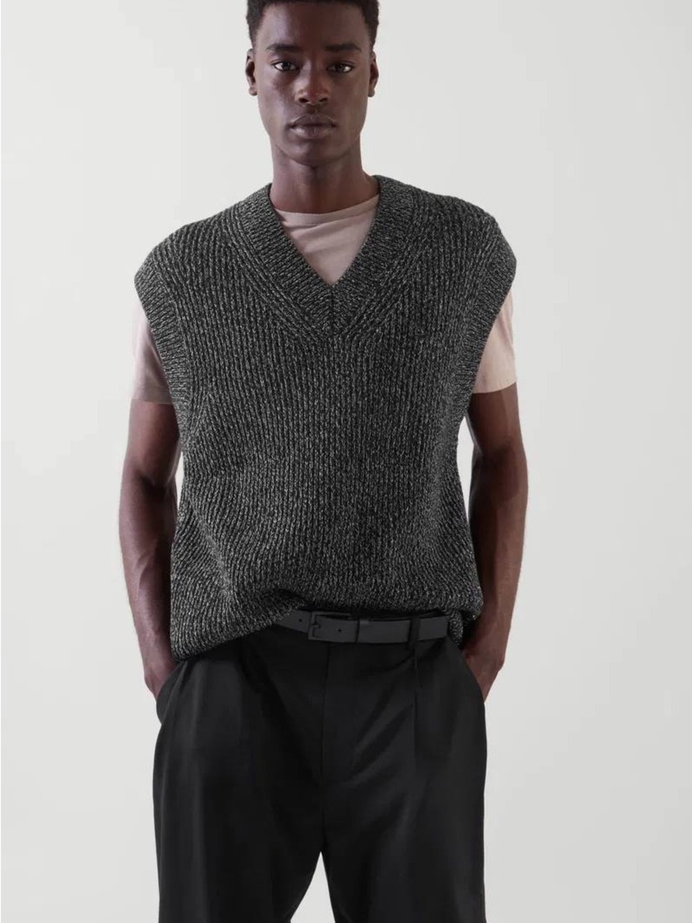 COS Charcoal Ribbed V‑Neck Knit Vest